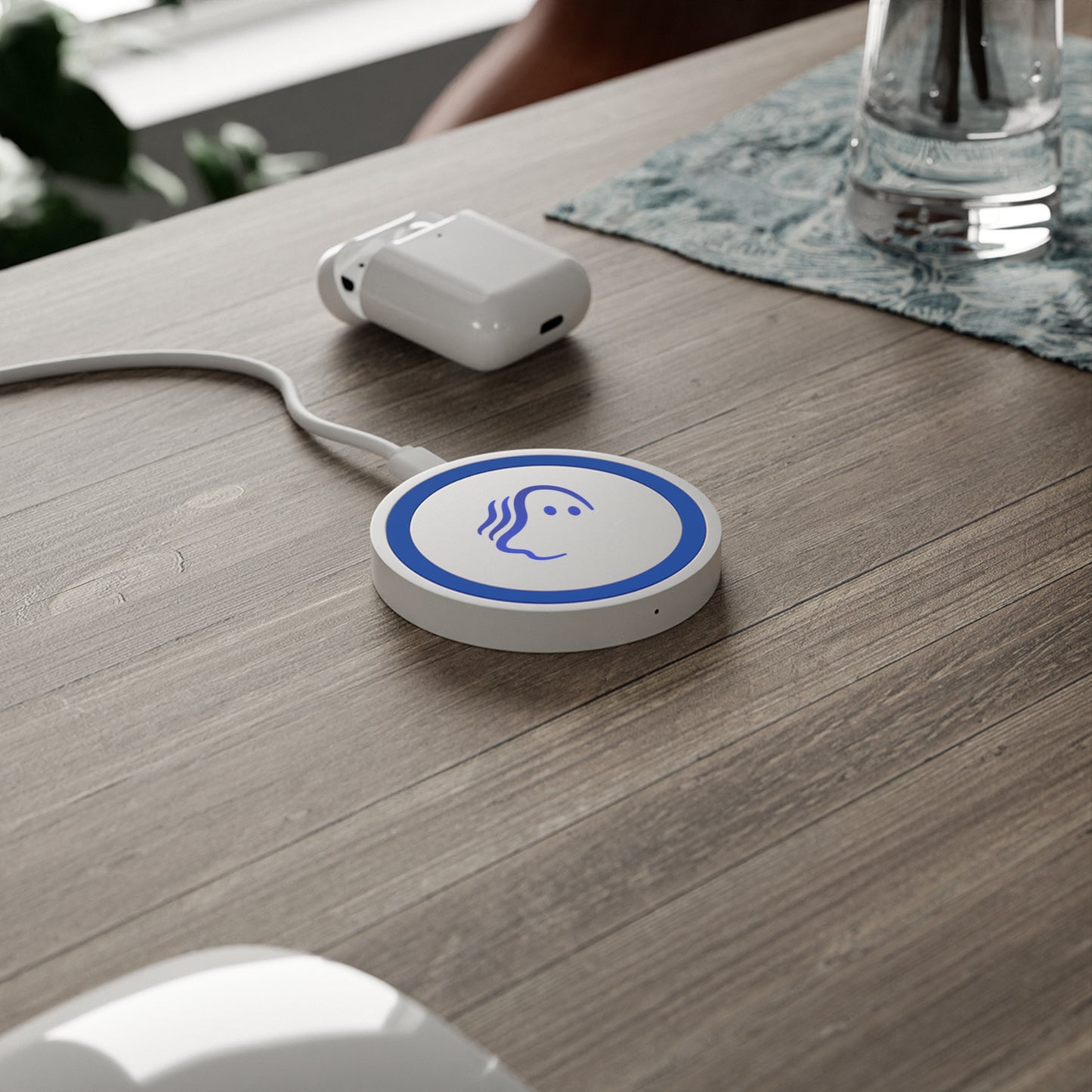 Quake Wireless Charging Pad | Modern Ghost Design for Home & Office