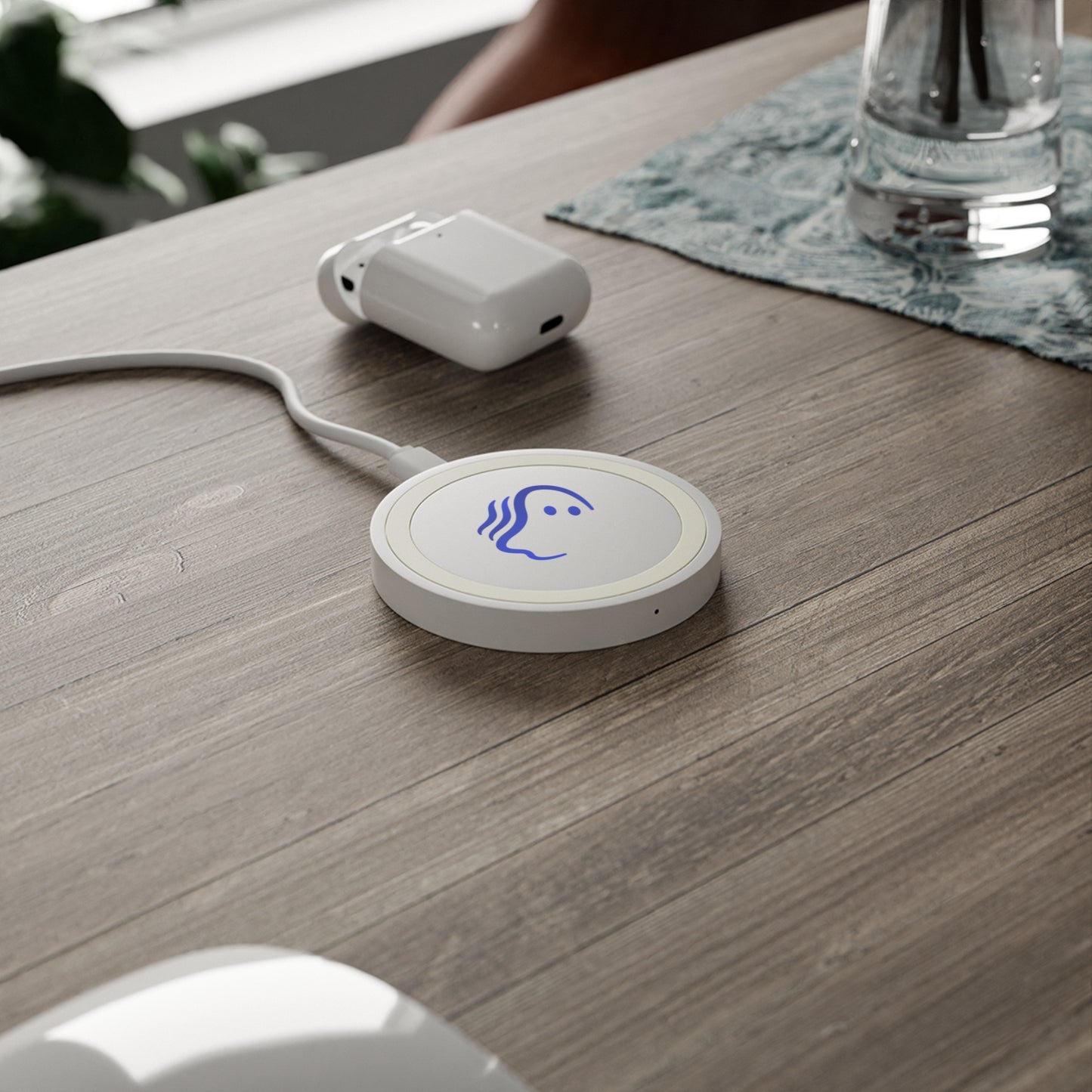 Quake Wireless Charging Pad | Modern Ghost Design for Home & Office