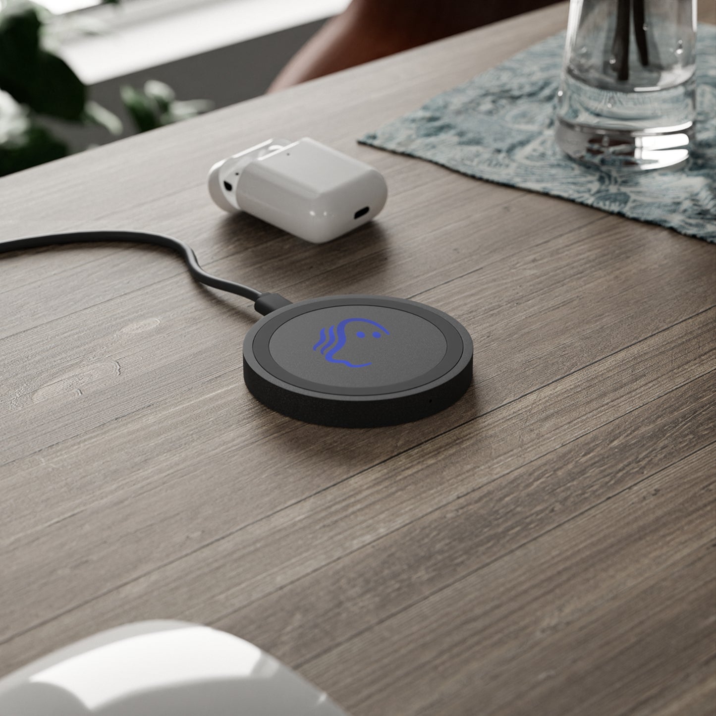 Quake Wireless Charging Pad | Modern Ghost Design for Home & Office